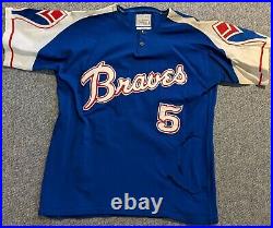 1972 Game Used Atlanta Braves Jersey of Lew Burdette Feather patches