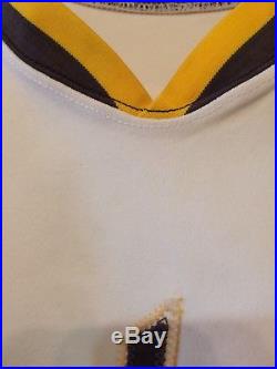 1976 san diego padres jersey/ game used worn john grubb