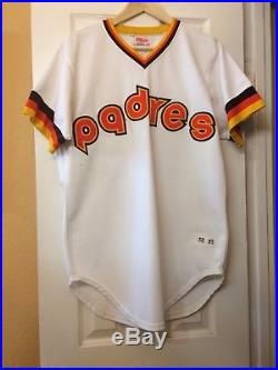 1983 San Diego Padres Jersey/Game Used Worn