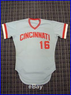 1986 Ron Oester Game Used Cincinnati Reds Jersey