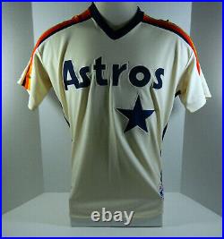 1988 Houston Astros #7 Game Used Cream Jersey Name Plate Removed DP08403
