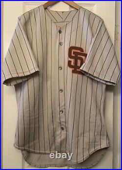1990 san diego padres jersey / game used worn mark grant