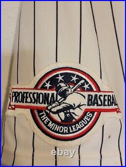 1997 Burlington Bees Midwest Minor League Baseball Game Home Jersey #30