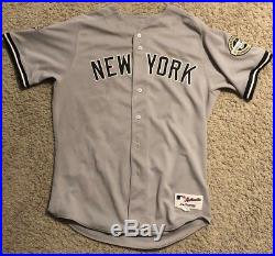 2009 DEREK JETER Game Worn Issued NY Yankees Away Jersey WORLD SERIES LOA & BAT