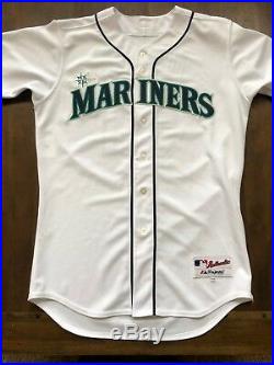 2010 Ichiro Suzuki Game Worn Used & Signed Mariners Baseball Jersey MEARS 10