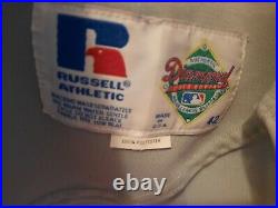 Benito Santiago 1996 Phillies game used jersey RARE