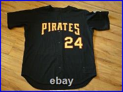 Brian Giles Game Used Worn 2000 Pittsburgh Pirates Jersey Grey Flannel Letter