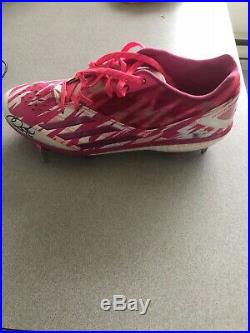 Chase utley autographed mothers day game worn left cleat. Phillies, Dodgers