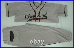 GAME WORN Cleveland Buckeyes Indians Jersey Pants TBTC Negro League Uniform