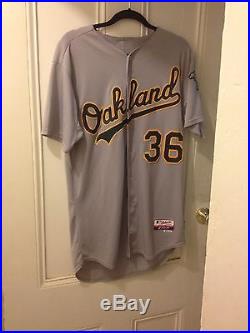Game Used Tyler Clippard Oakland Athletics Majestic Jersey 2015 size 44