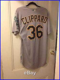 Game Used Tyler Clippard Oakland Athletics Majestic Jersey 2015 size 44