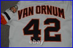 John Van Ornum San Francisco Giants 1982 Game Worn Used Jersey 25th Patch