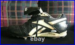 Paul O'Neil Game Used Cleat 1998 COA from JSA