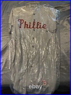 Phillies game used/ worn 1969 Ric Joseph jersey