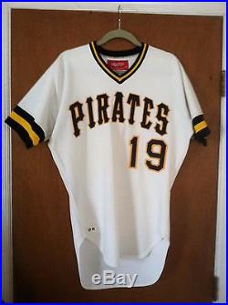 Rod Scurry 1981 Pittsburgh Pirates # 19 game used home jersey