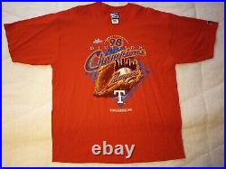 Team issued to Texas Ranger HoF pitcher 1998 Division Champions tshirt