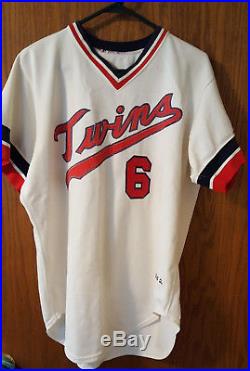 Tony Oliva 1976 Game Used Minnesota Twins Jersey-Baseball-COA